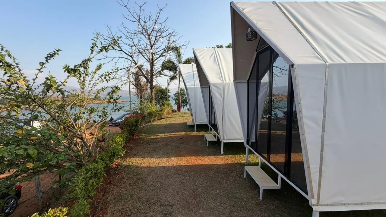 Chillout Pawana Triangular Tent